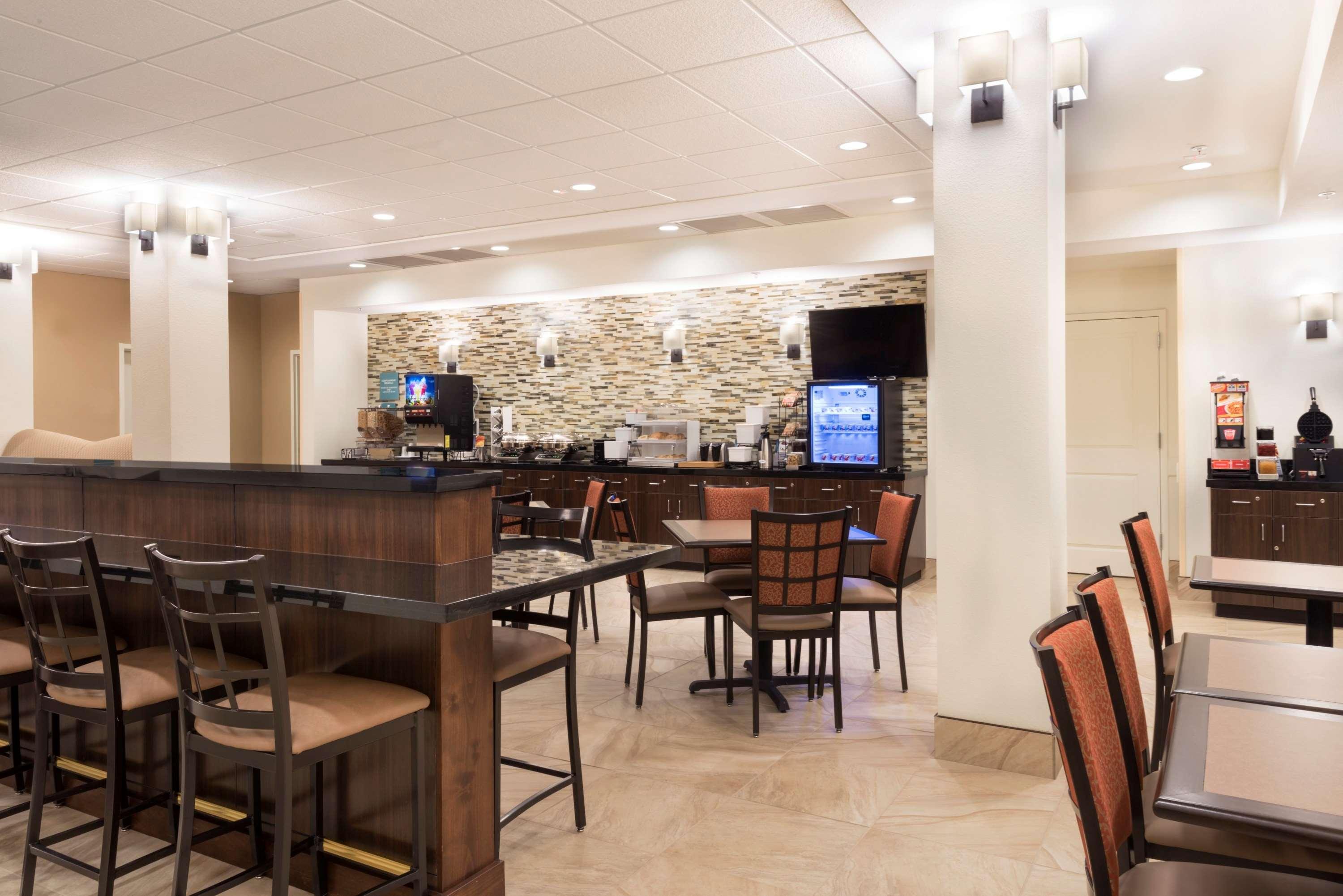 เบสต์ เวสเทิร์น พลัส ฮัดสัน โฮเต็ล แอนด์ สวีท Hotel Hudson ภายนอก รูปภาพ